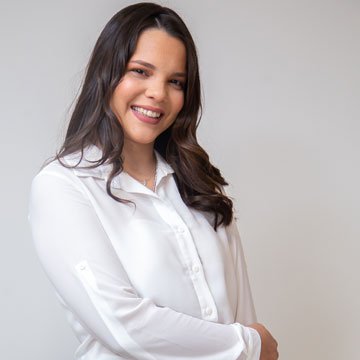 Lic. Adriana Rivarola